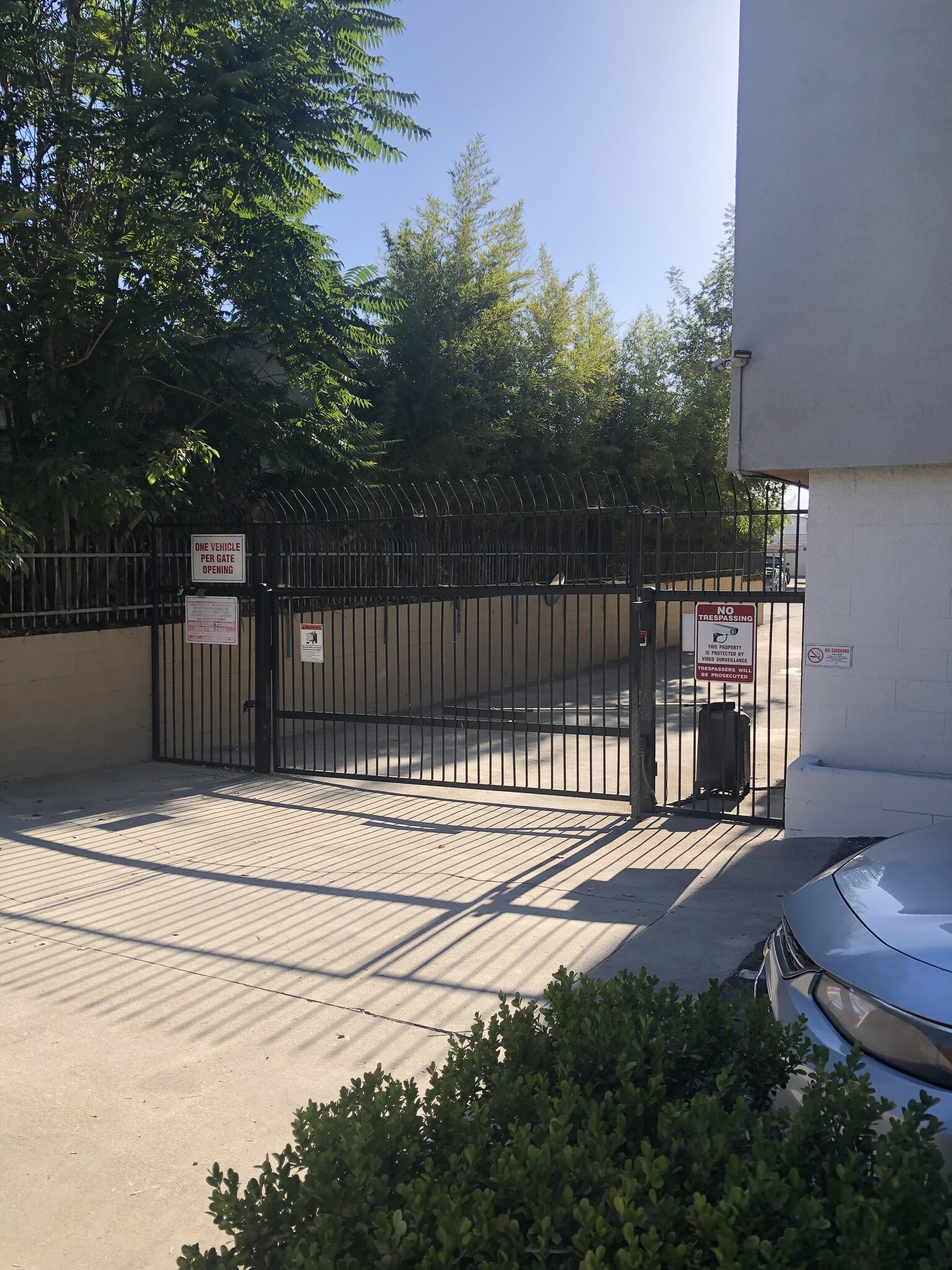 Gated Entrance - 1115 Cordova St