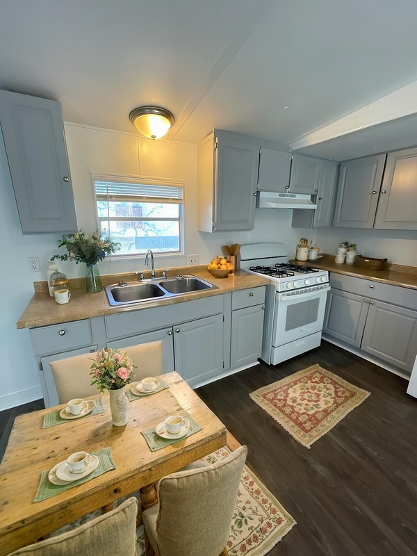 Building Photo - 775 Steele Rd