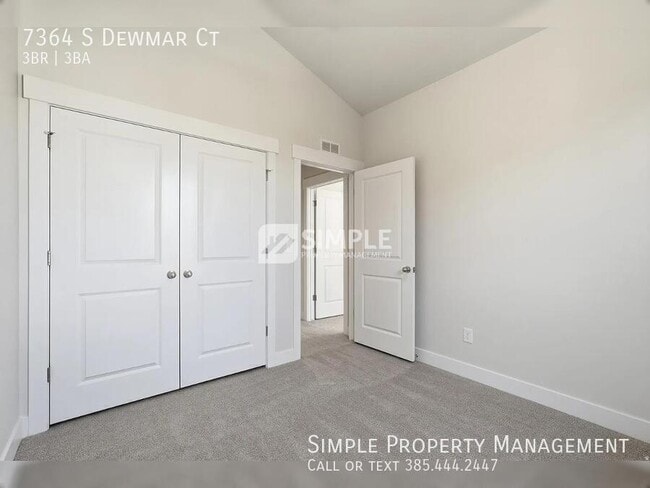 Building Photo - 7364 S Dewmar Ct