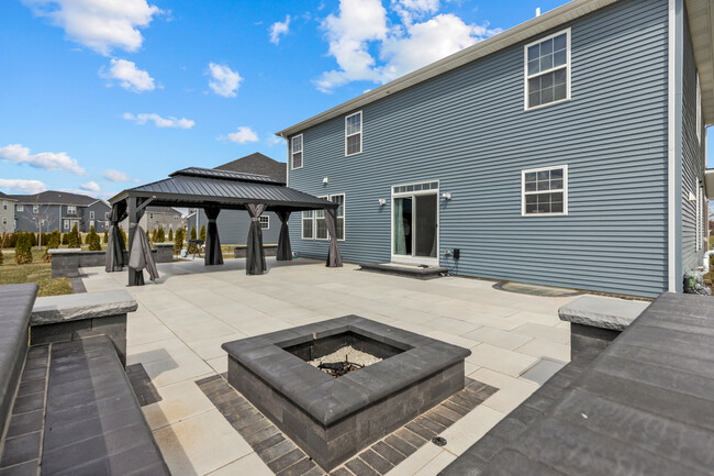 Building Photo - 12520 S Cherry Blossom Blvd
