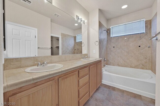 Building Photo - 7568 Aspen Color St