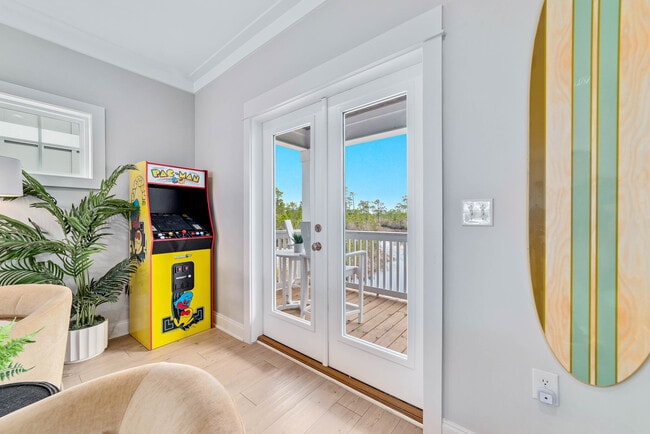 Building Photo - Orange Beach