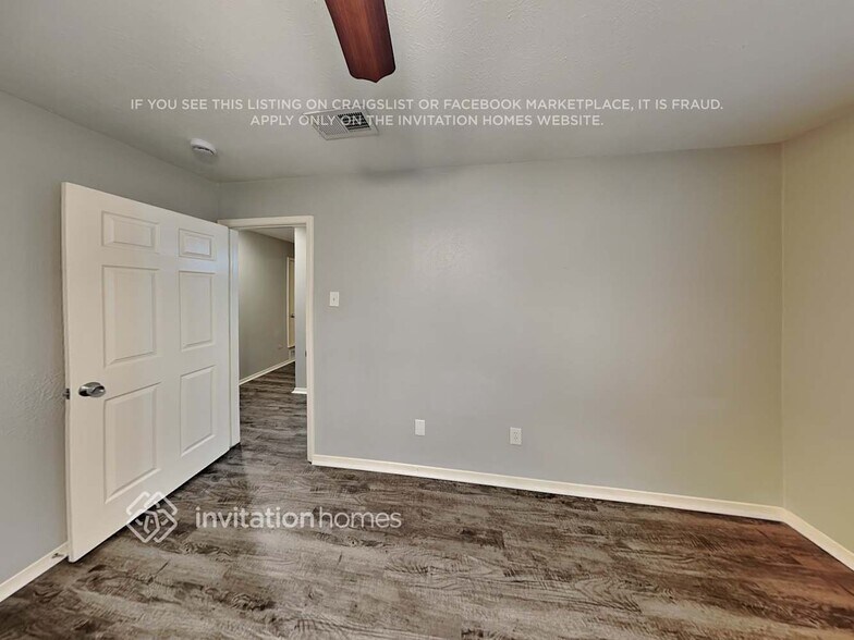 Building Photo - 3803 Double Oak Ln