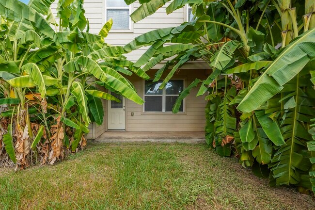 Building Photo - 10913 Panther Ct