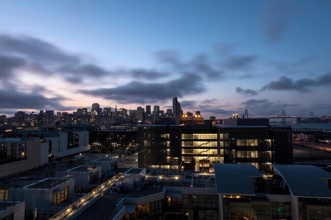view from living and dining area - 480 Mission Bay Blvd N
