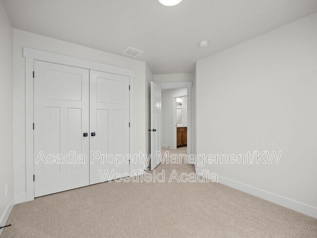 Building Photo - 1945 N 4260 W