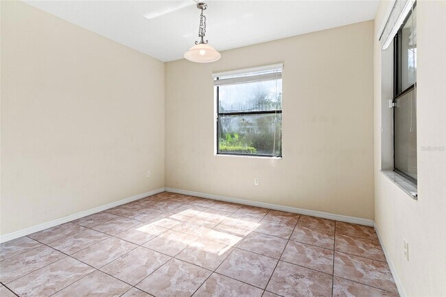 Building Photo - 20008 Date Palm Way