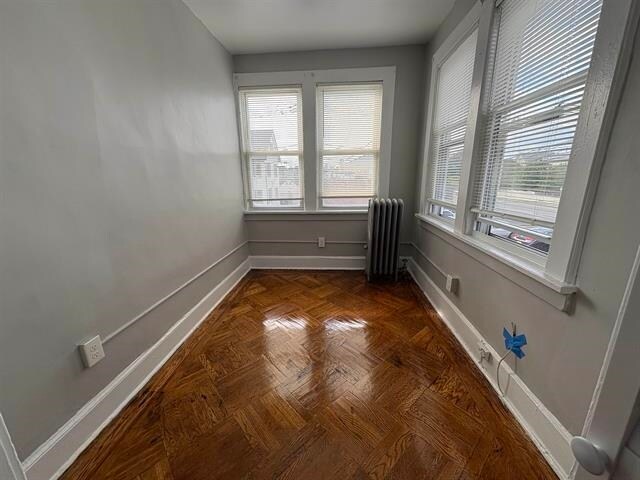 Building Photo - 762 Forest St