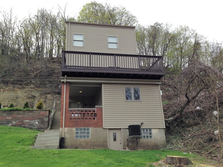 Building Photo - 3213 Josephine St