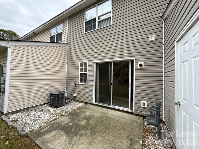 Building Photo - 12053 Bragg St