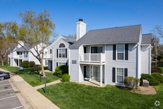 Building Photo - Pinehurst