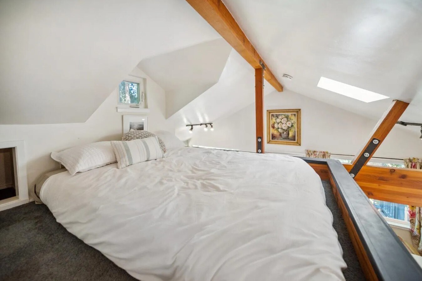 Building Photo - 1155 Fanning Grade