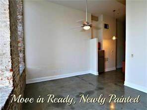 Building Photo - 920 Poeyfarre St