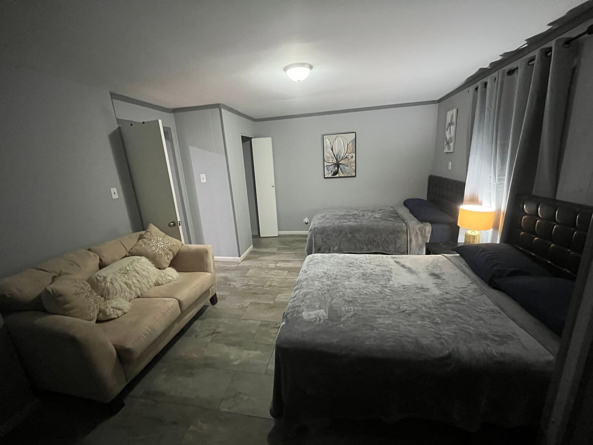 Building Photo - 9000 S Wabash Ave