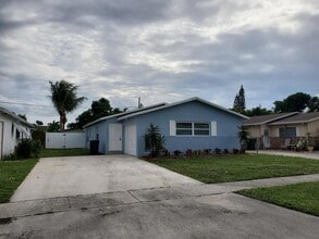 Building Photo - 516 NW 53rd St