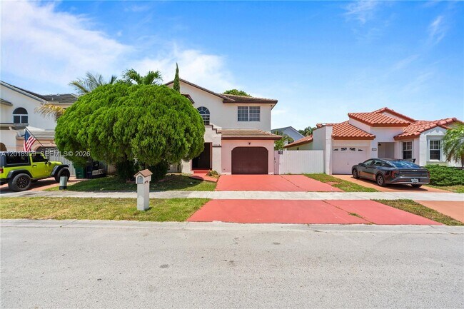 Building Photo - 15345 SW 63rd Ter