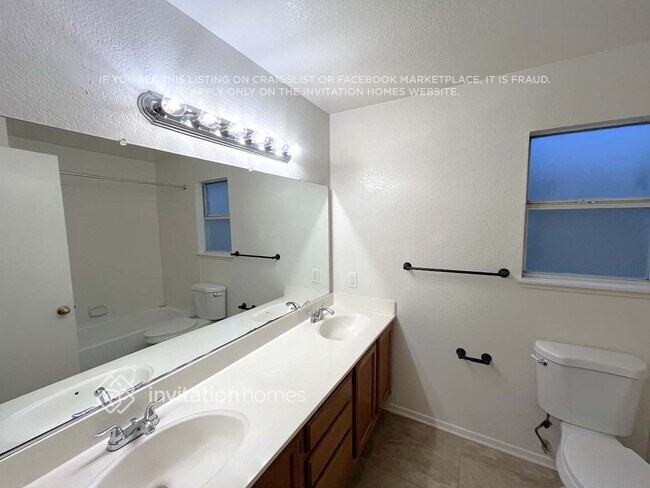 Building Photo - 1573 Owens Valley Dr