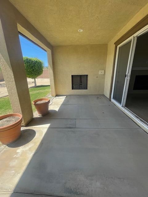 Building Photo - 73629 Vermeer Way