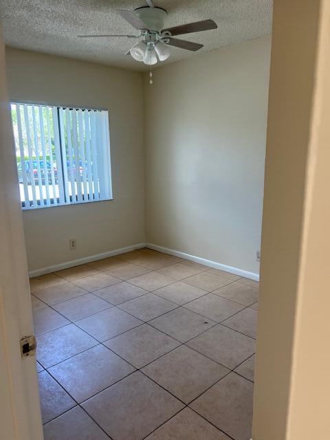 Building Photo - 10918 Royal Palm Blvd