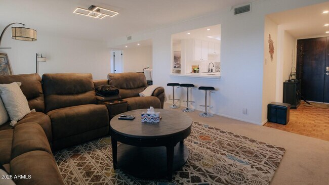 Building Photo - 7940 E Camelback Rd