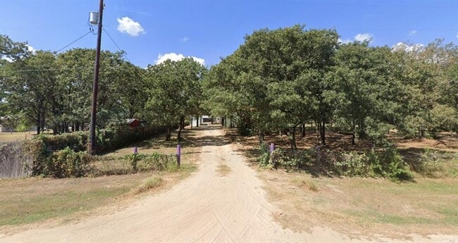 Building Photo - 397 Lacy Dr