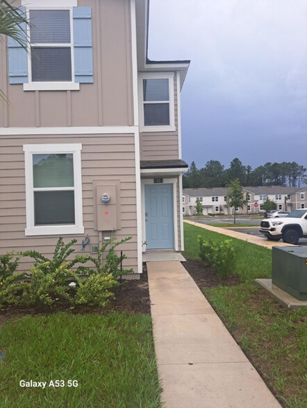 Primary Photo - 93 Crisanto Rd