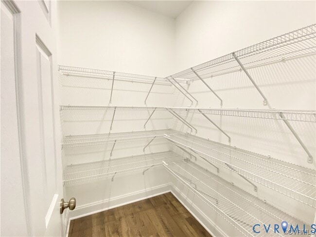 Building Photo - 7000 Leire Ln