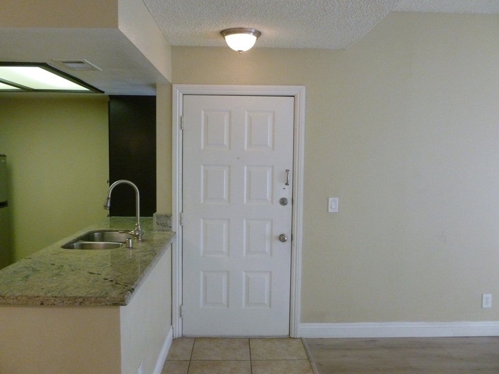 Building Photo - 7100 Pirates Cove Rd