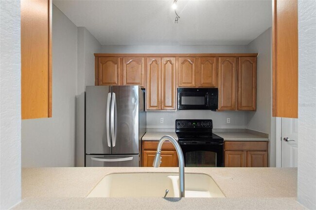 Building Photo - 1351 Venezia Ct