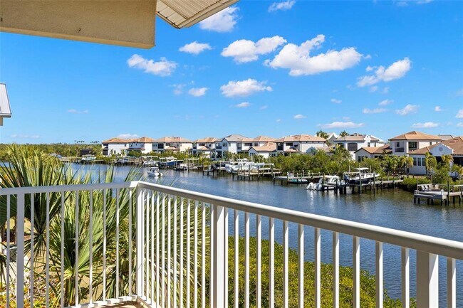 Building Photo - 545 Bahia Beach Blvd