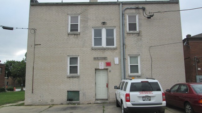 Back of Building - 4276 N 27th St