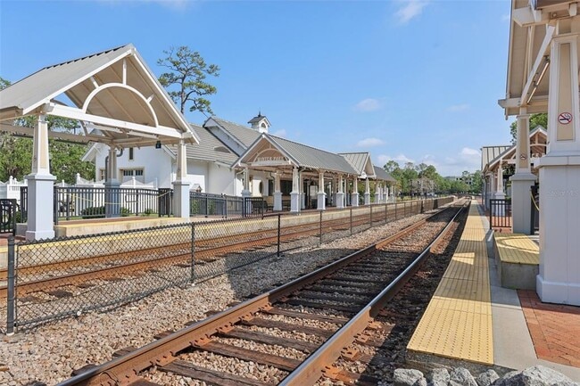 Building Photo - 730 W Swoope Ave