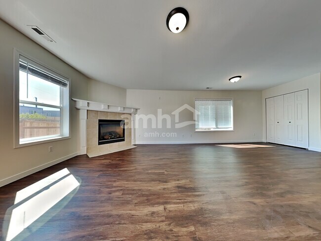 Building Photo - 9944 Terra Glenn Street Southeast