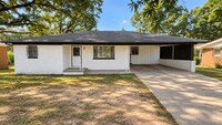 Building Photo - 400 W Scenic Dr