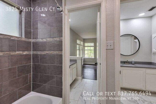 Building Photo - 3825 Misty Glen Ct