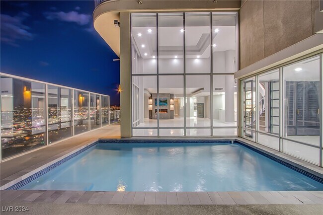 Building Photo - 3111 Bel Air Dr
