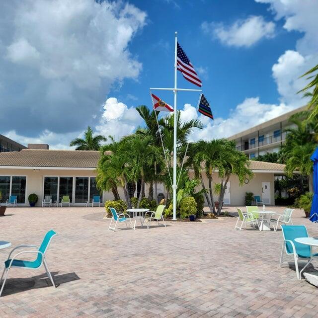 Building Photo - 2006 S Federal Hwy