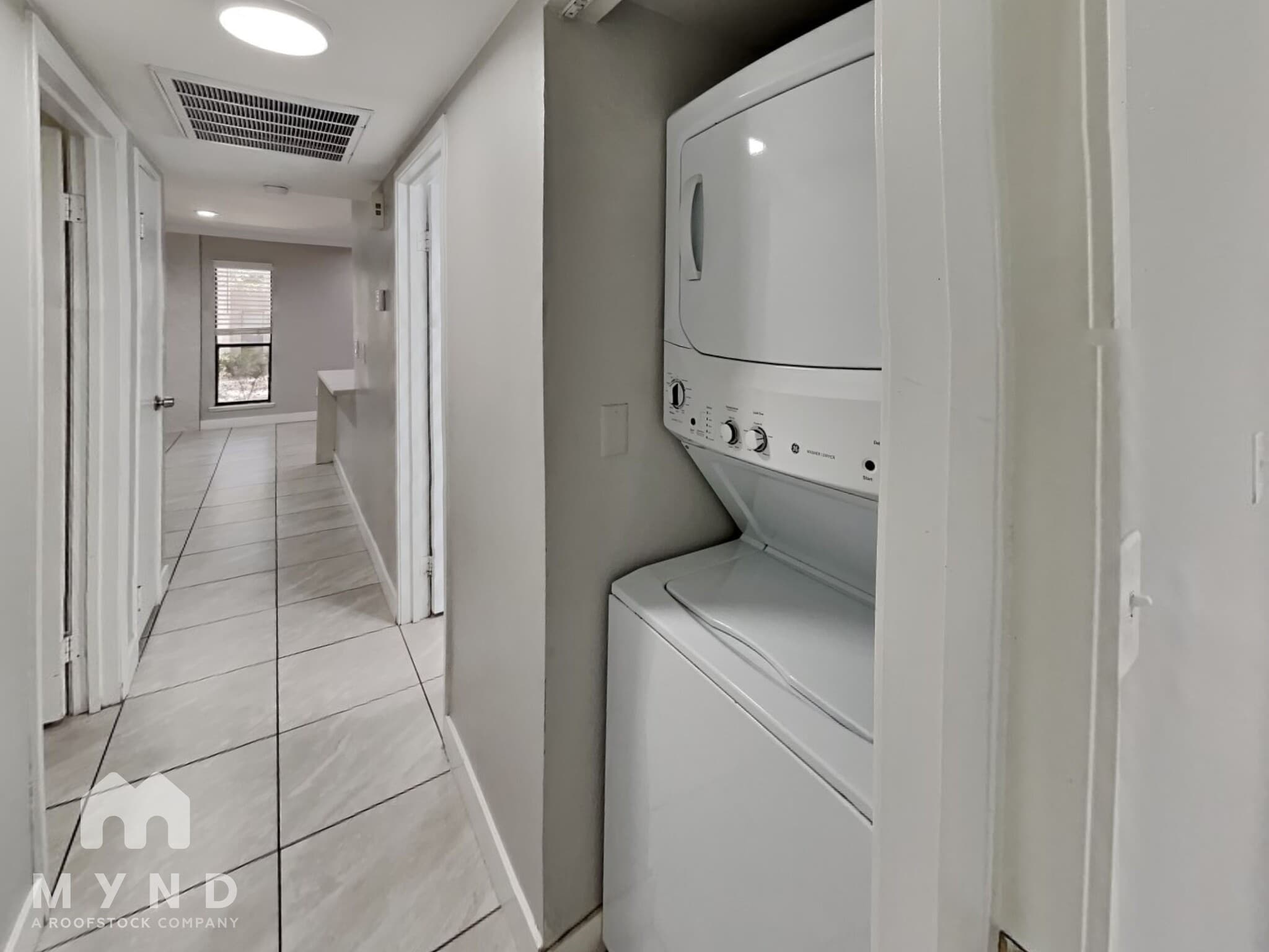Building Photo - 4744 O'Bannon Dr