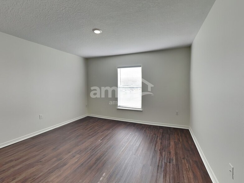 Building Photo - 11997 Mission Creek Ln