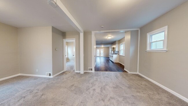 Building Photo - Jefferson Area - 3 Bedroom Single Family Home (between Lorain and Triskett)