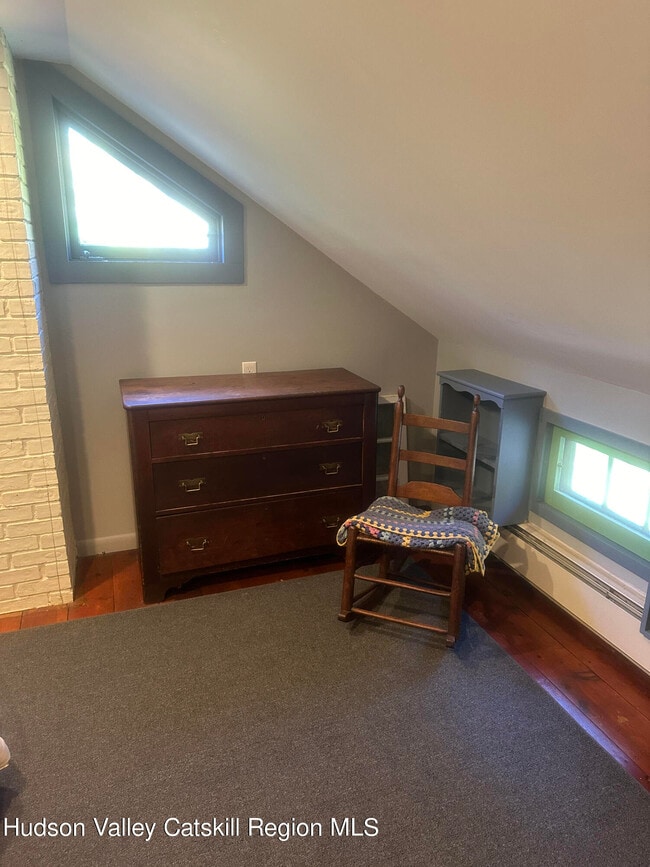 Building Photo - 4666 NY-212