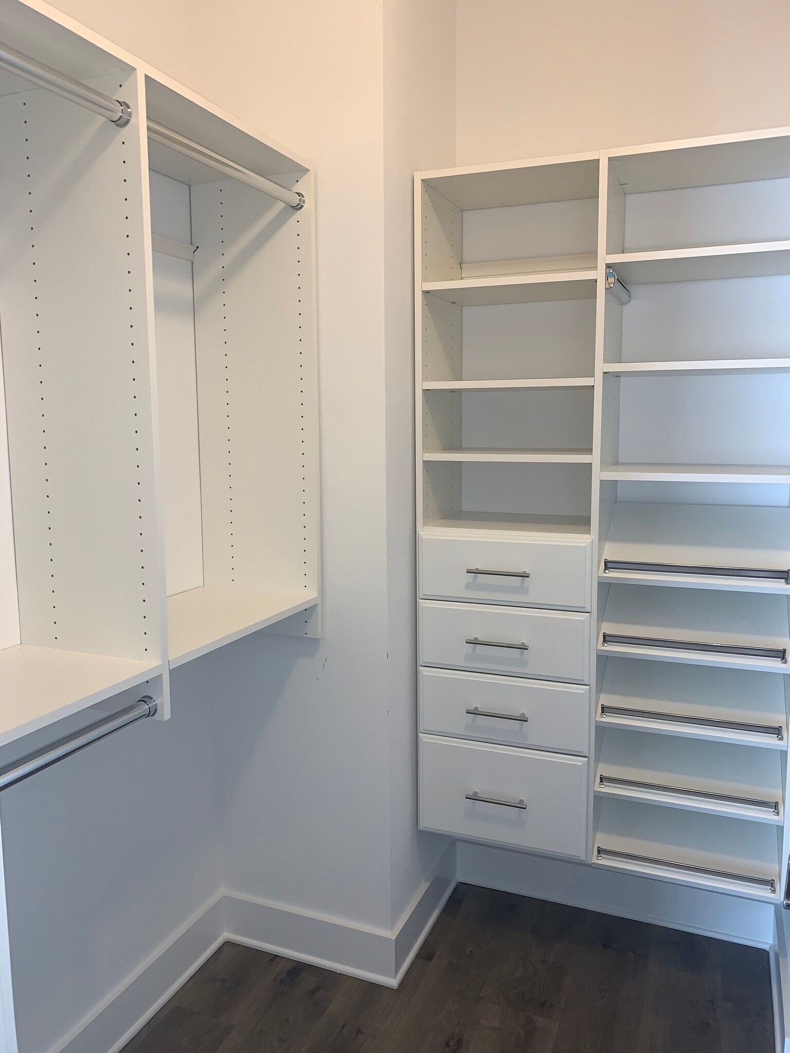 Closet 2 - 946 Highland Ave