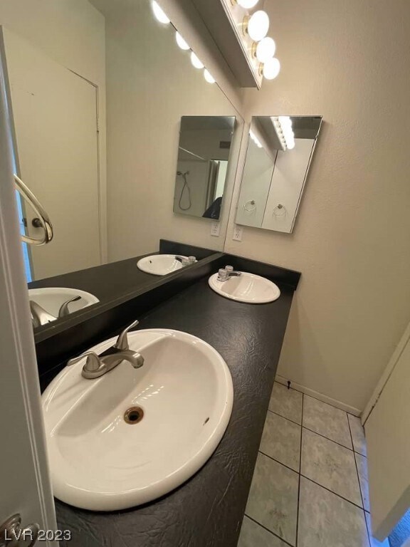 Building Photo - 241 Misty Isle Ln