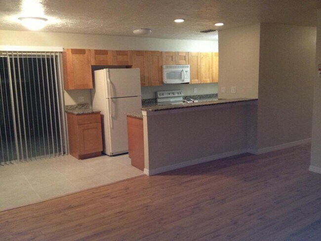 Building Photo - 1209 Amble Ln