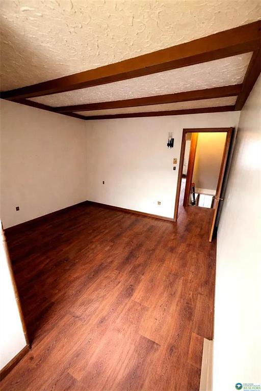 Building Photo - 748 S Hall St
