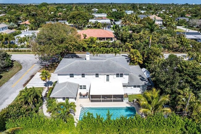 Building Photo - 518 Gardenia Terrace