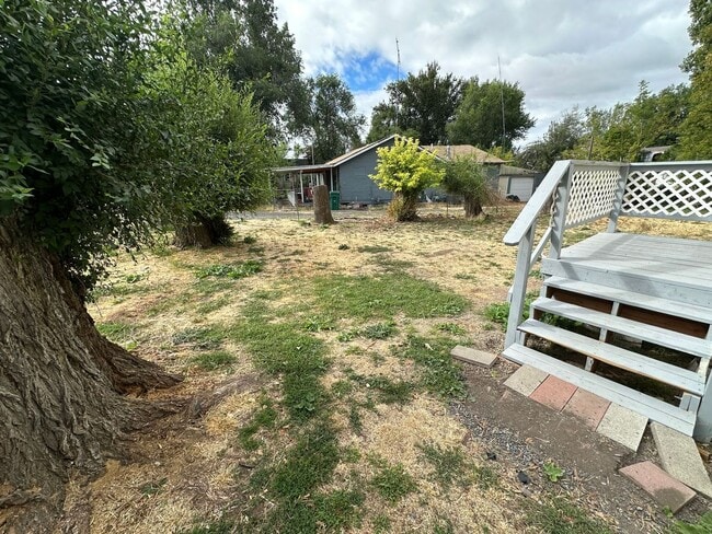 Building Photo - 1546 Gary St