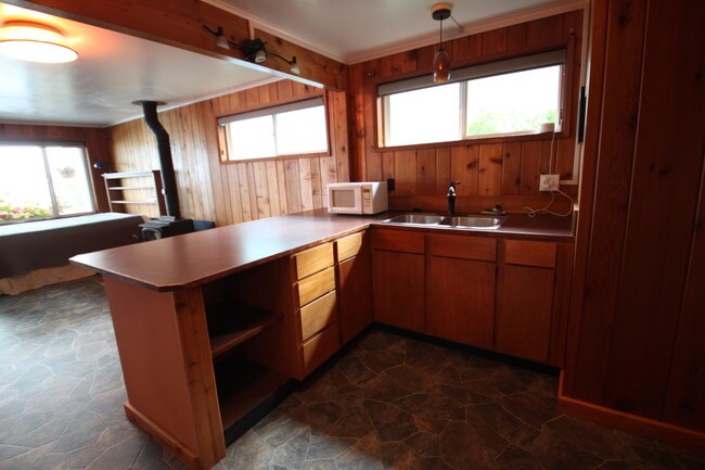 Building Photo - 27422 Sandy Shores Dr SW