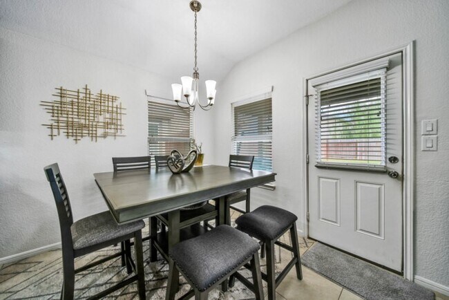 Building Photo - 2919 Iron Range Ct