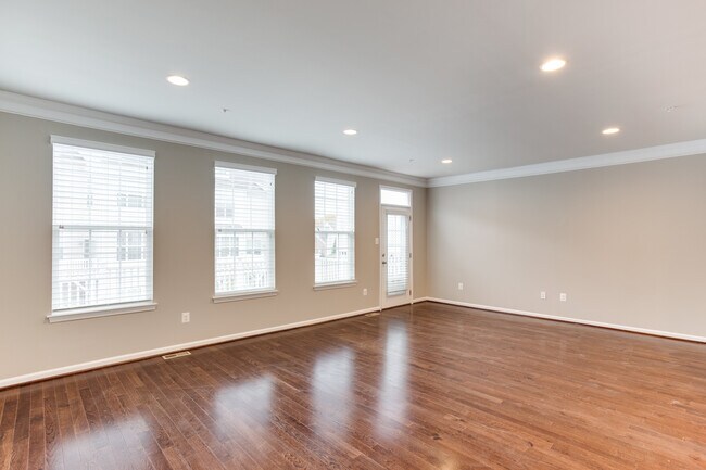 Building Photo - 4216 WOODSPRING Ln